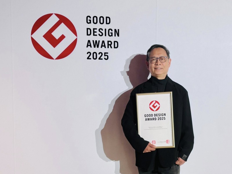 榮耀時刻｜《極境尋光-走進江賢二》舞台設計，榮獲日本 2025 Good Design Award！